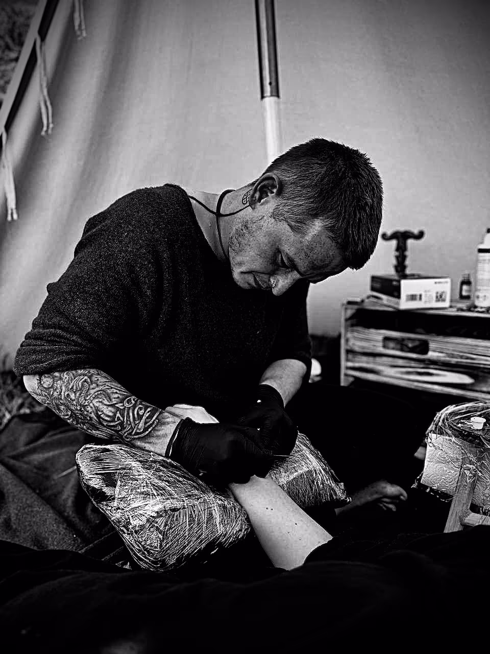 Atmosphäre Tattoo – Einblick in die Arbeit von Ancient Pain Tattoo Marburg (582)