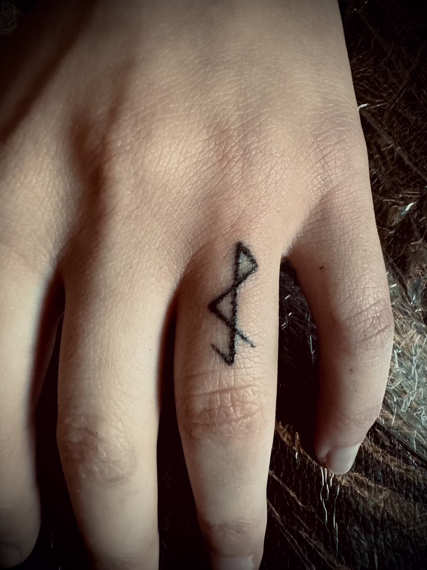 Atmosphäre Tattoo – Einblick in die Arbeit von Ancient Pain Tattoo Marburg (614)