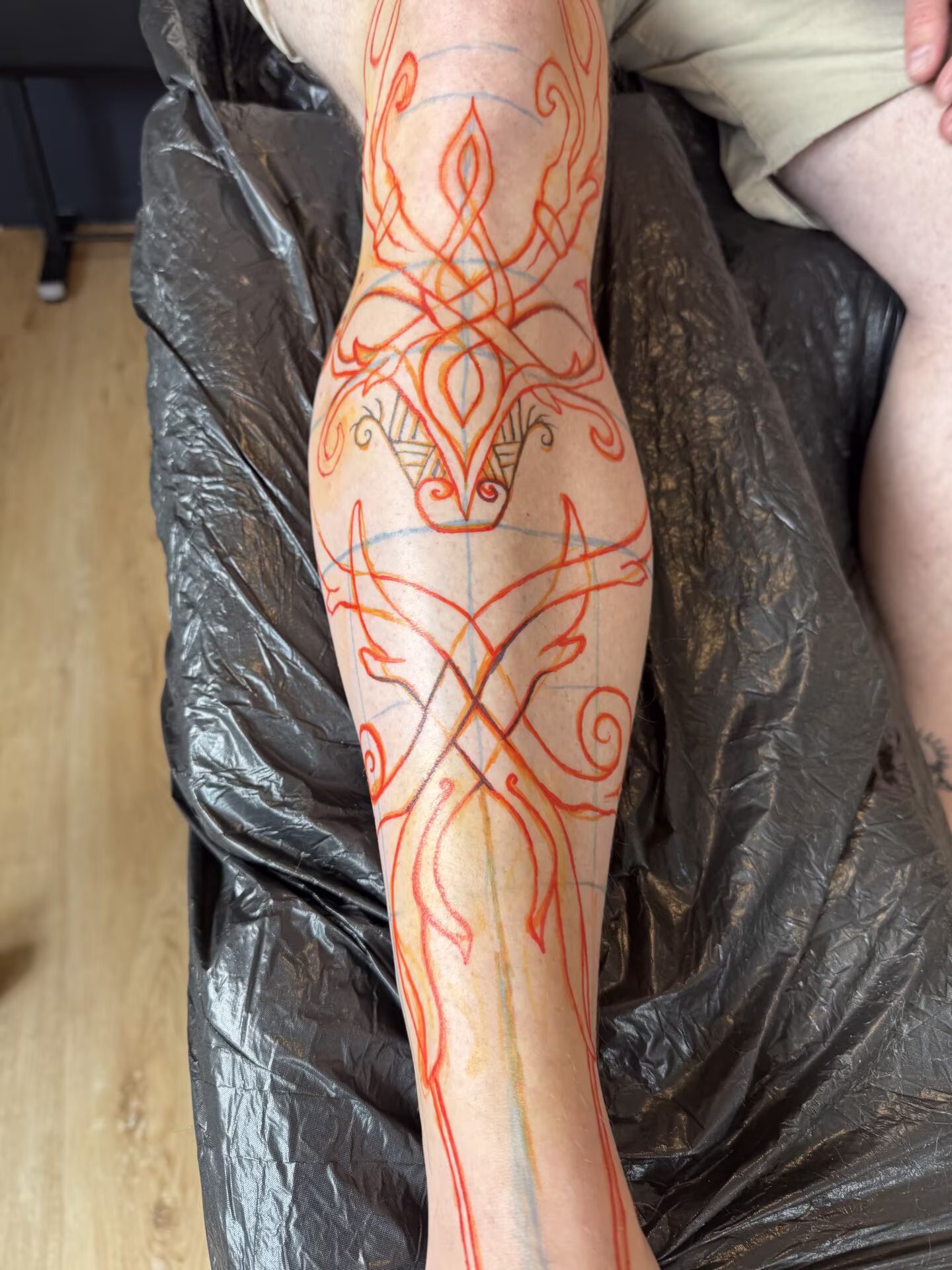 Atmosphäre Mythologie – Einblick in die Arbeit von Ancient Pain Tattoo Marburg (1018)