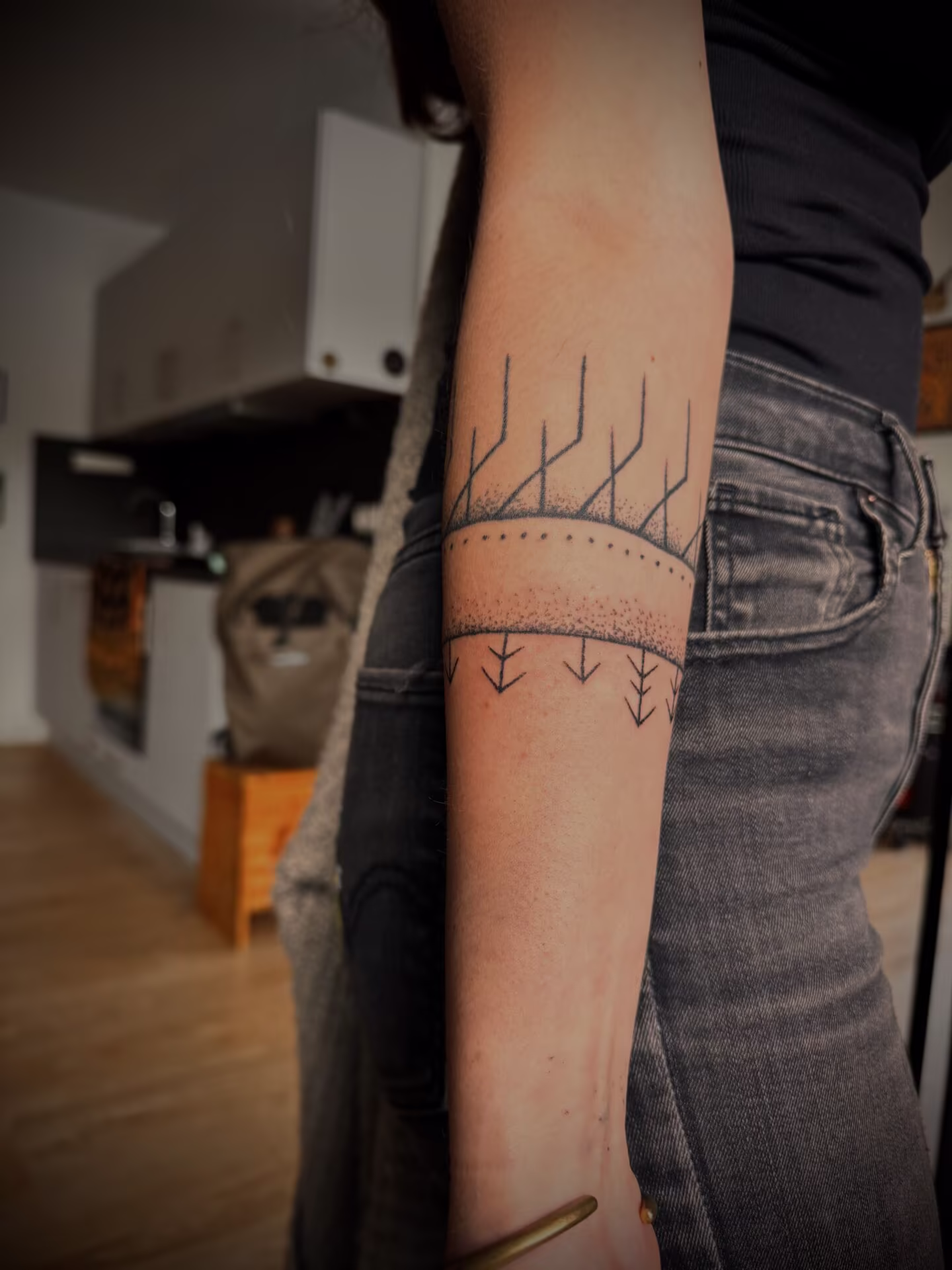 Atmosphäre Handpoke – Einblick in die Arbeit von Ancient Pain Tattoo Marburg (1006)