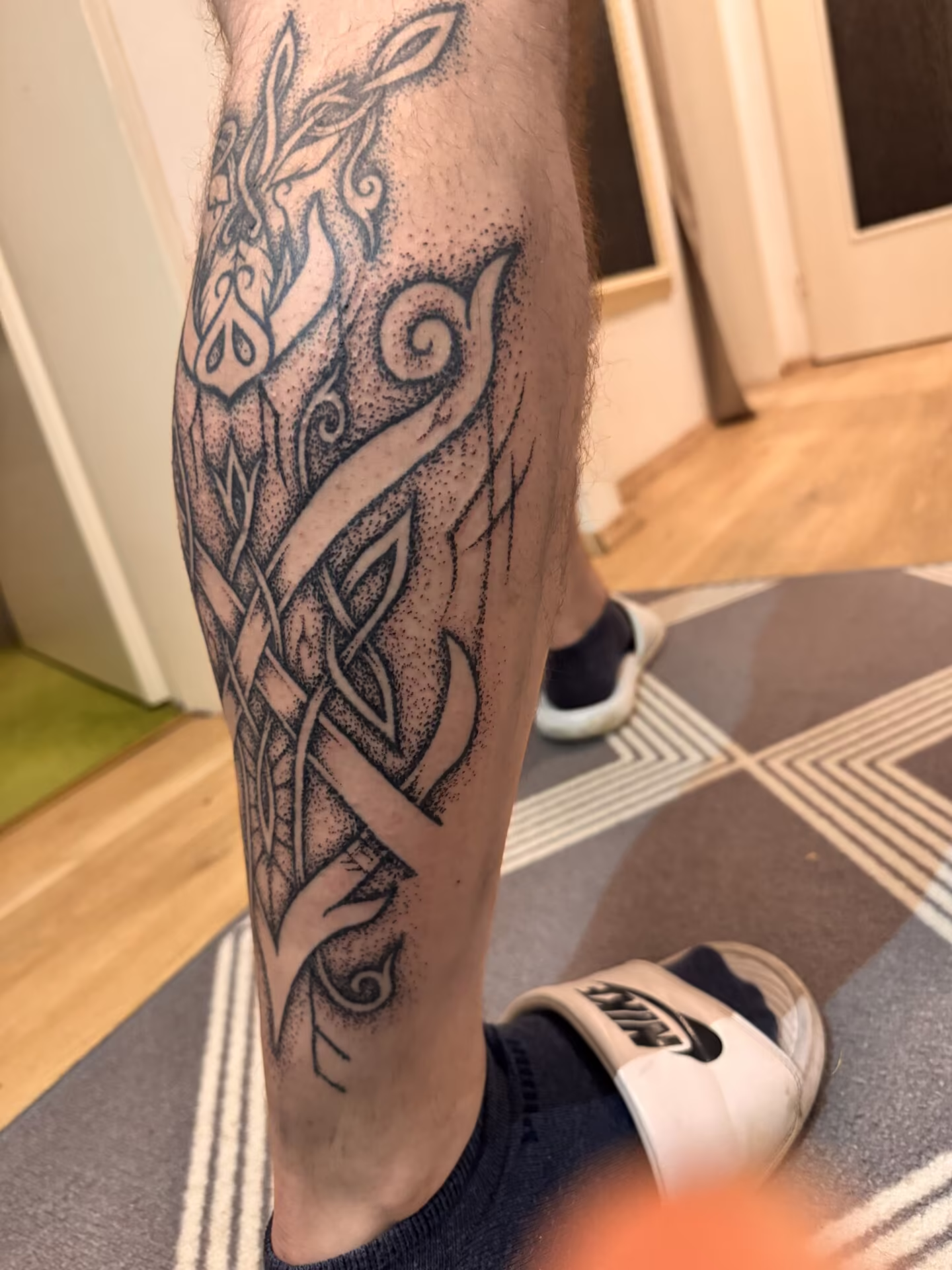 Kunst Marburg – Einblick in die Arbeit von Ancient Pain Tattoo Marburg (999)