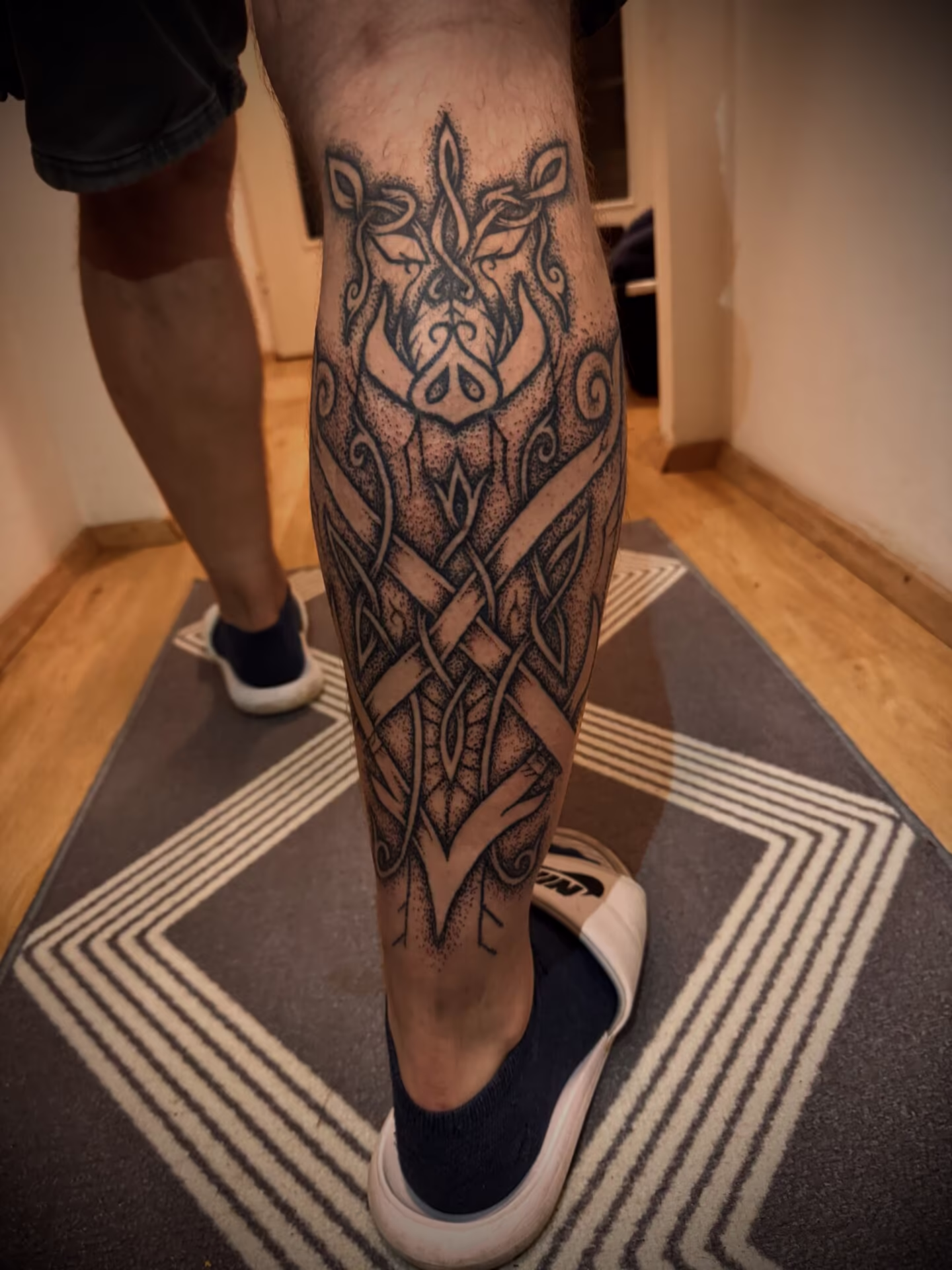 Detail Marburg – Einblick in die Arbeit von Ancient Pain Tattoo Marburg (998)
